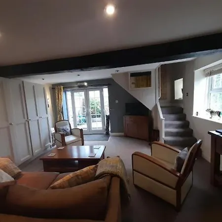 Bed and breakfast Harmony House Boutique 4*