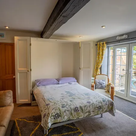 Harmony House Boutique 4*