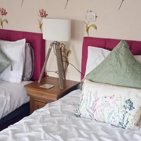 Harmony House Boutique Bed and breakfast 4*