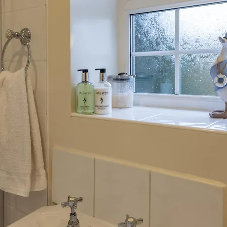 לינה וארוחת בוקר Harmony House Boutique